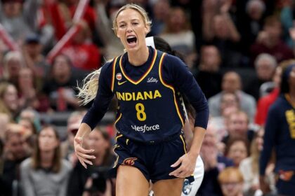 Jonathan Flora: The WNBA has a courage problem and its not Sophie Cunningham