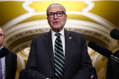 Democrats think a blue wave is building. Here are 3 forces that could stop it