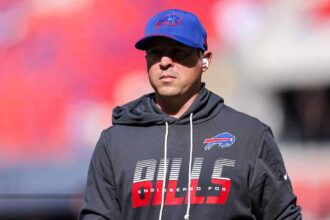 No Excuses: Jim Leonhard Tells Bills Defense 'It's Time To Be Good At Something'