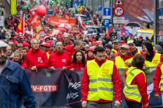 Thousands flood Brussels streets as anti-austerity protests erupt into clashes with police